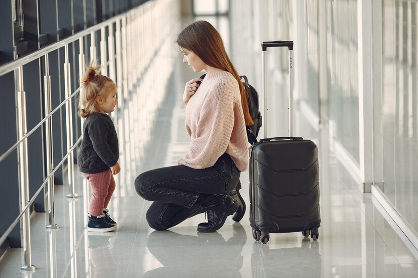 Les voyages commencent souvent par le défi de se déplacer de l'aéroport à votre destination. Chez Navette Tunisie, nous comprenons l'importance de rendre ce trajet aussi simple et abordable que possible. Que vous atterrissiez à Tunis, Djerba, Monastir, Enfidha, Sousse, Mahdia, Nabeul, Tabarka, Tozeur, ou tout autre endroit en Tunisie, notre service de navette et de taxi est là pour vous offrir une expérience de transport sans stress. Transport Aéroport Tunisie : Plus Qu'un Simple Déplacement Des Navettes et Taxis Abordables, Pas Chers, mais de Qualité Nous sommes fiers de vous offrir des services de transport aéroportuaire qui ne se contentent pas d'être abordables, mais qui maintiennent également des normes de qualité élevées. Nos tarifs compétitifs ne sacrifient jamais la qualité du service. Avec des chauffeurs professionnels et des véhicules bien entretenus, vous pouvez être assuré d'arriver à votre destination en tout confort et en toute sécurité. Destination Hammamet, Djerba, Monastir, Sousse, Mahdia, Nabeul, Tabarka, Tozeur : Nous Couvrons Tout Que vous ayez besoin d'une navette pour les plages ensoleillées de Hammamet, les charmes historiques de Monastir, ou les oasis tranquilles de Tozeur, notre réseau de transport s'étend à toutes les principales destinations touristiques de la Tunisie. De plus, nous assurons des transferts vers des endroits moins connus pour vous offrir une flexibilité maximale. Taxi Aéroport Tunisie Pas Cher : Un Service à la Portée de Tous Des Transferts Privés pour un Confort Personnalisé Vous méritez un voyage sans stress dès que vous mettez les pieds en Tunisie. Nos taxis aéroportuaires pas chers offrent des transferts privés pour vous et votre groupe, garantissant un voyage confortable et personnalisé. Profitez de chaque moment dès que vous atterrissez, sans attendre ou partager votre véhicule avec des inconnus. Location de Voiture Avec Chauffeur : Une Option Pratique Si vous préférez plus d'indépendance dans votre voyage, optez pour notre service de location de voiture avec chauffeur. Explorez la Tunisie à votre rythme, avec un chauffeur expérimenté à votre disposition pour vous guider et vous fournir des informations locales précieuses. Transfert Aéroport Tunisie Pas Cher : L'Efficacité à un Prix Abordable Réservez en Ligne, Voyagez en Toute Tranquillité Chez Navette Tunisie, nous comprenons l'importance de la planification de voyage sans stress. C'est pourquoi nous offrons la possibilité de réserver en ligne votre navette ou taxi avant même de poser les pieds en Tunisie. Évitez les soucis de dernière minute et commencez votre voyage avec l'assurance d'un transport fiable. Des Tarifs Compétitifs Sans Compromis sur la Qualité Notre engagement envers la satisfaction du client se reflète dans notre politique de tarification transparente. Nous croyons en des tarifs compétitifs sans sacrifier la qualité. Voyagez avec nous et découvrez comment le transport aéroportuaire peut être à la fois abordable et de qualité supérieure. Navette et Transfert Taxi Aéroport Hammamet, Yasmine, Nord, Centre-Ville : Notre Spécialité Des Transferts Personnalisés pour Chaque Coin de Hammamet Hammamet, avec ses quartiers de Yasmine, Nord, et Centre-Ville, est l'une des destinations les plus prisées. Nous nous spécialisons dans des transferts personnalisés, adaptés à chaque coin de cette belle ville. Que vous soyez ici pour des vacances relaxantes ou des affaires importantes, notre service de navette et de taxi est là pour vous.