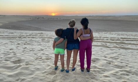 Voyage dans le Désert Tunisien en Famille ou en Groupe : Guide des Escales Incontournables